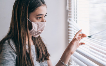 Adolescenti ai tempi della pandemia. Sostenere i ragazzi tra DAD e dipendenza dai social